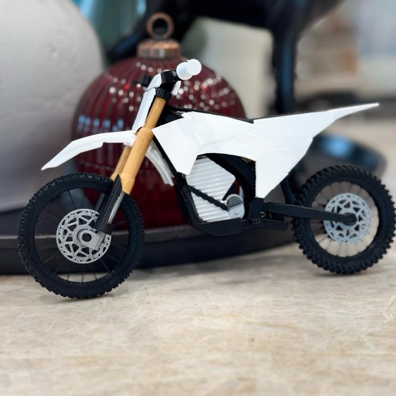 Mini Stark Varg